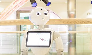 Roboter: Pepper erobert den Alltag